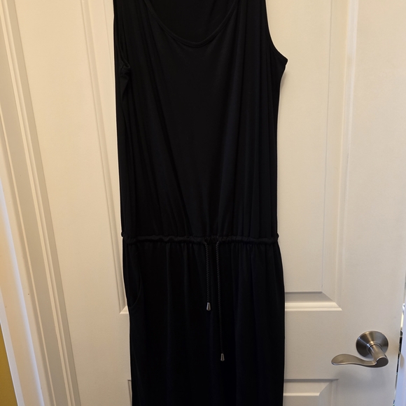 Miik - Red, Pink, Blk & Blk Dot Sleeveless Bamboo Mini Dresses With Pockets - Picture 7 of 13